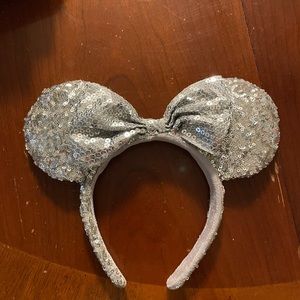 Disney ears